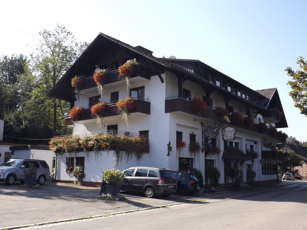 Alemannenhof Hotel Engel Rickenbach  Exteriör bild