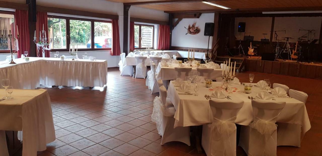 Alemannenhof Hotel Engel Rickenbach  Exteriör bild
